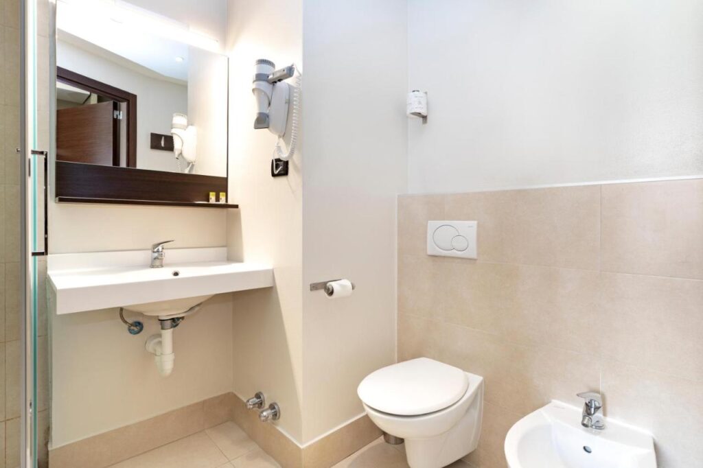 Badeværelse på B&B Hotel Torino Orbassano