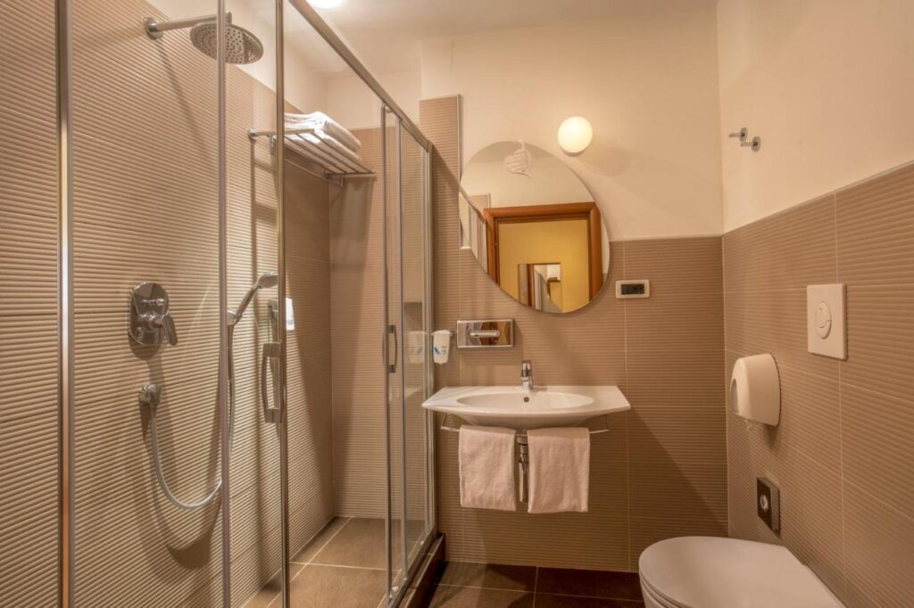 Badeværelse på Best Western Globus Hotel