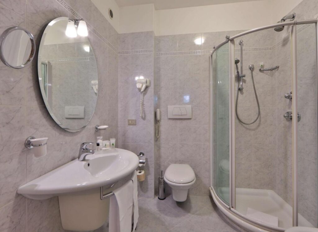 Badeværelse på Best Western Plus Executive Hotel & Suites