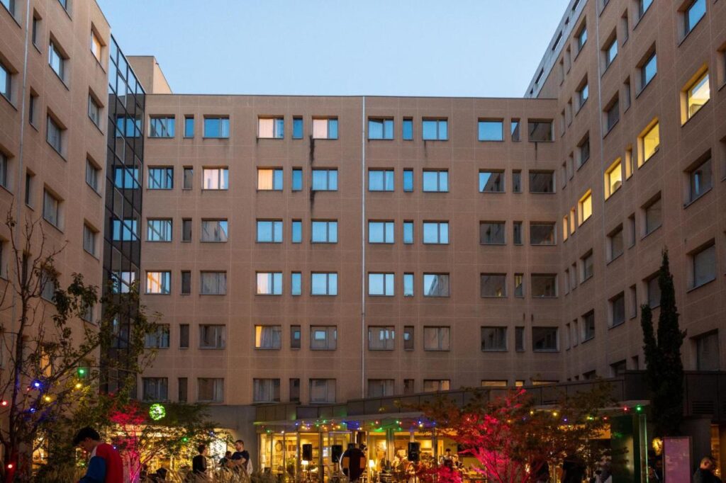 Facaden på Campanile Lyon Centre – Gare Part Dieu
