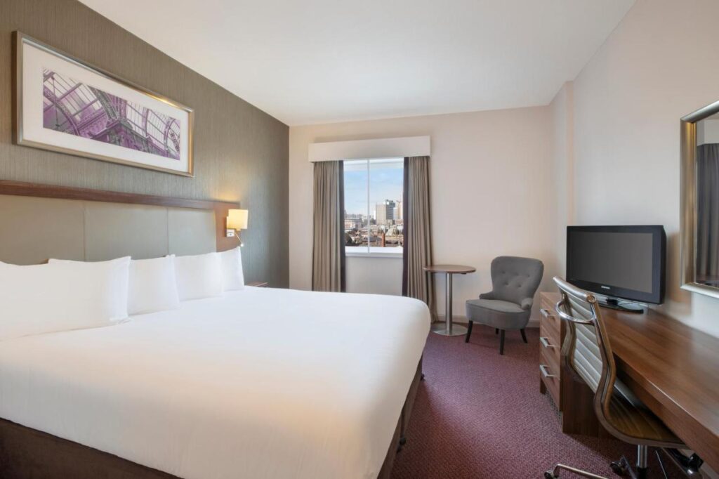 Værelse på Leonardo Hotel Leeds