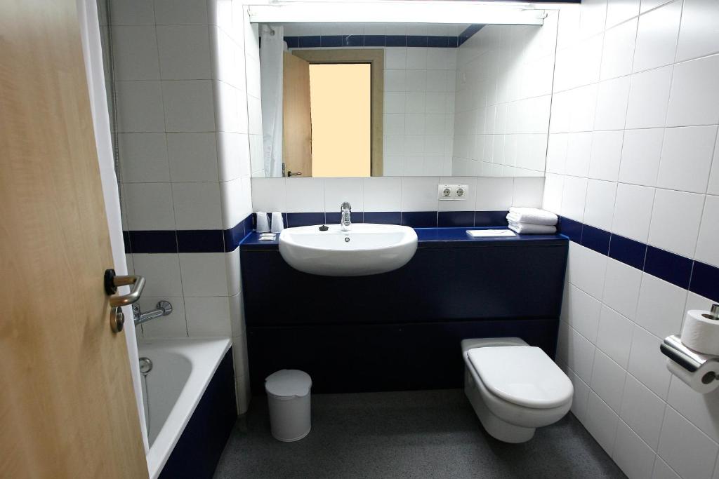 Badeværelse på Travelodge Torrelaguna