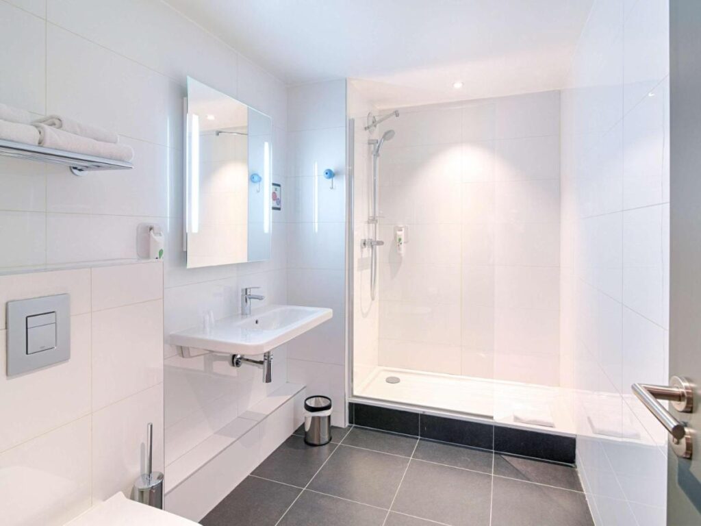 Badeværelse på ibis Styles Lyon Confluence
