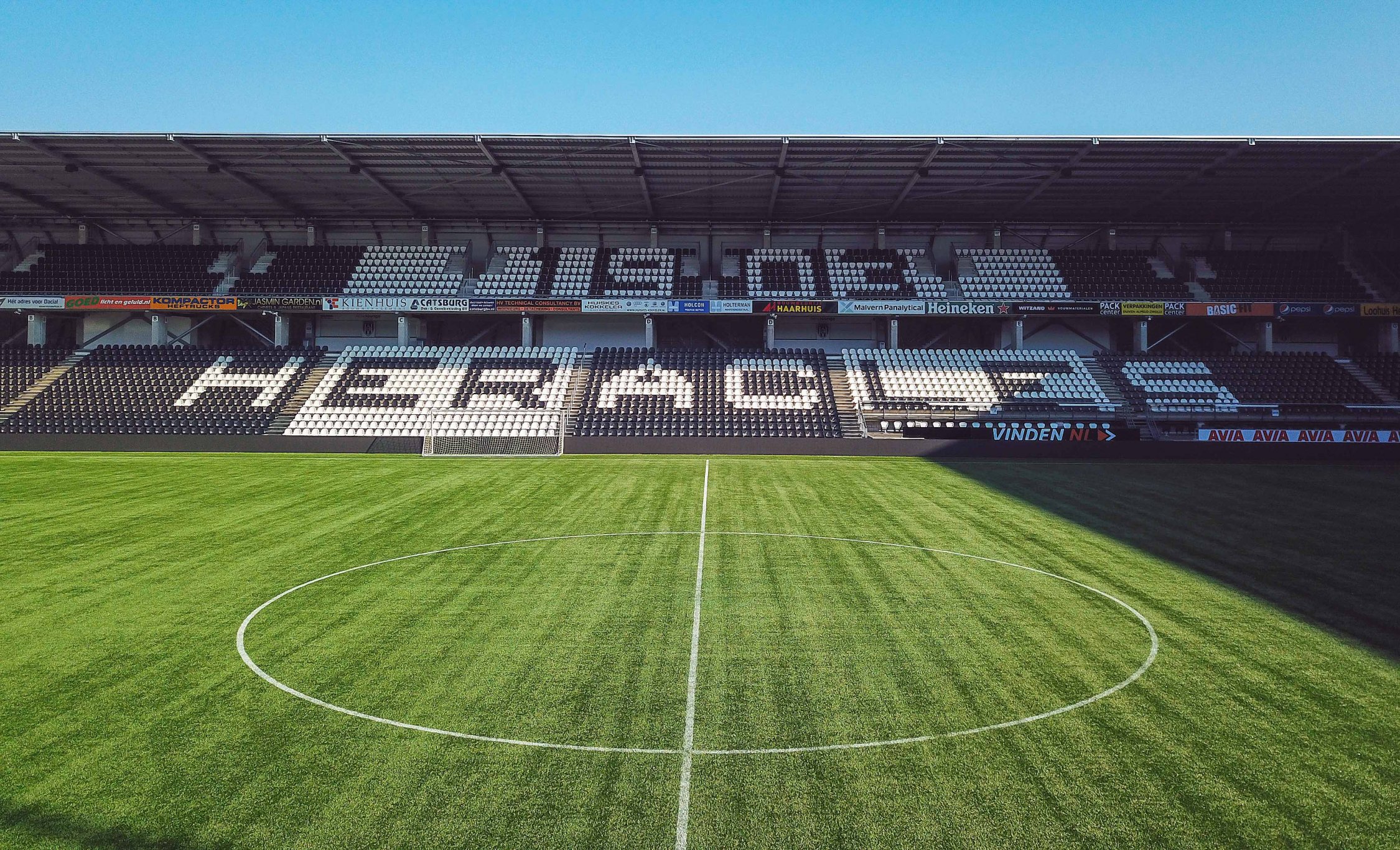 Fodboldrejser til Heracles med FanTravel