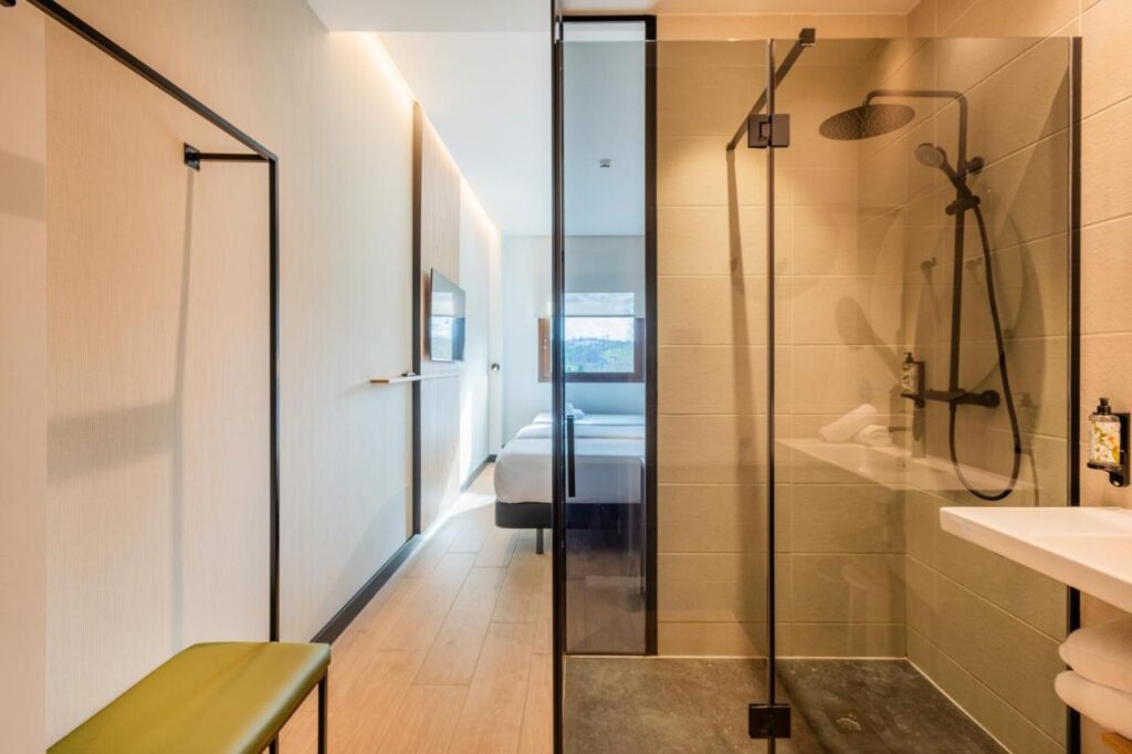 Badeværelse på Leonardo Hotel San Sebastián