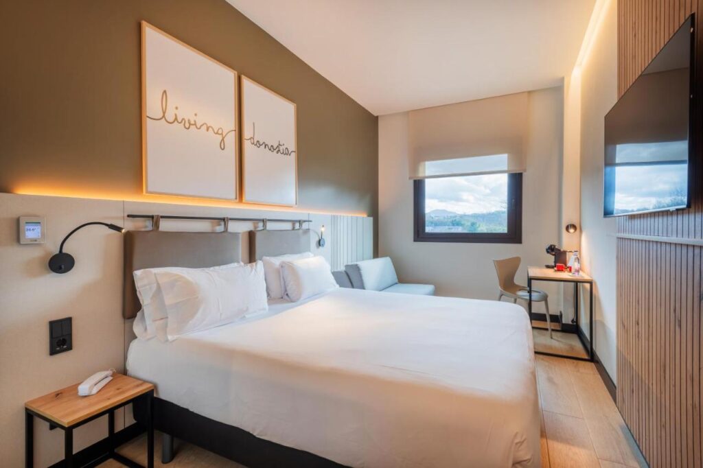 Værelse på Leonardo Hotel San Sebastián