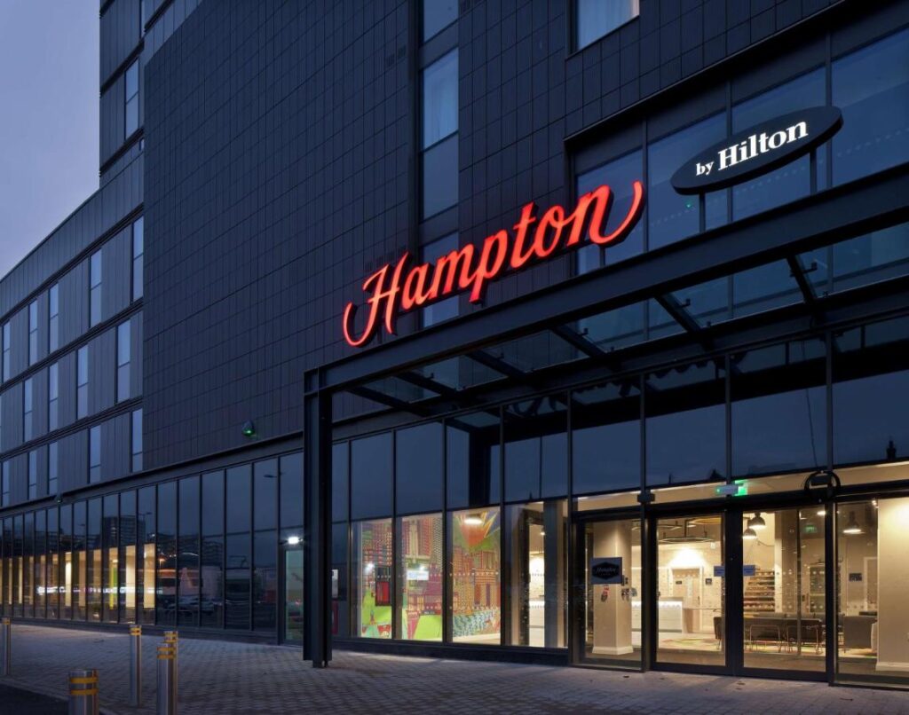 Facaden på Hampton By Hilton Leeds City Centre
